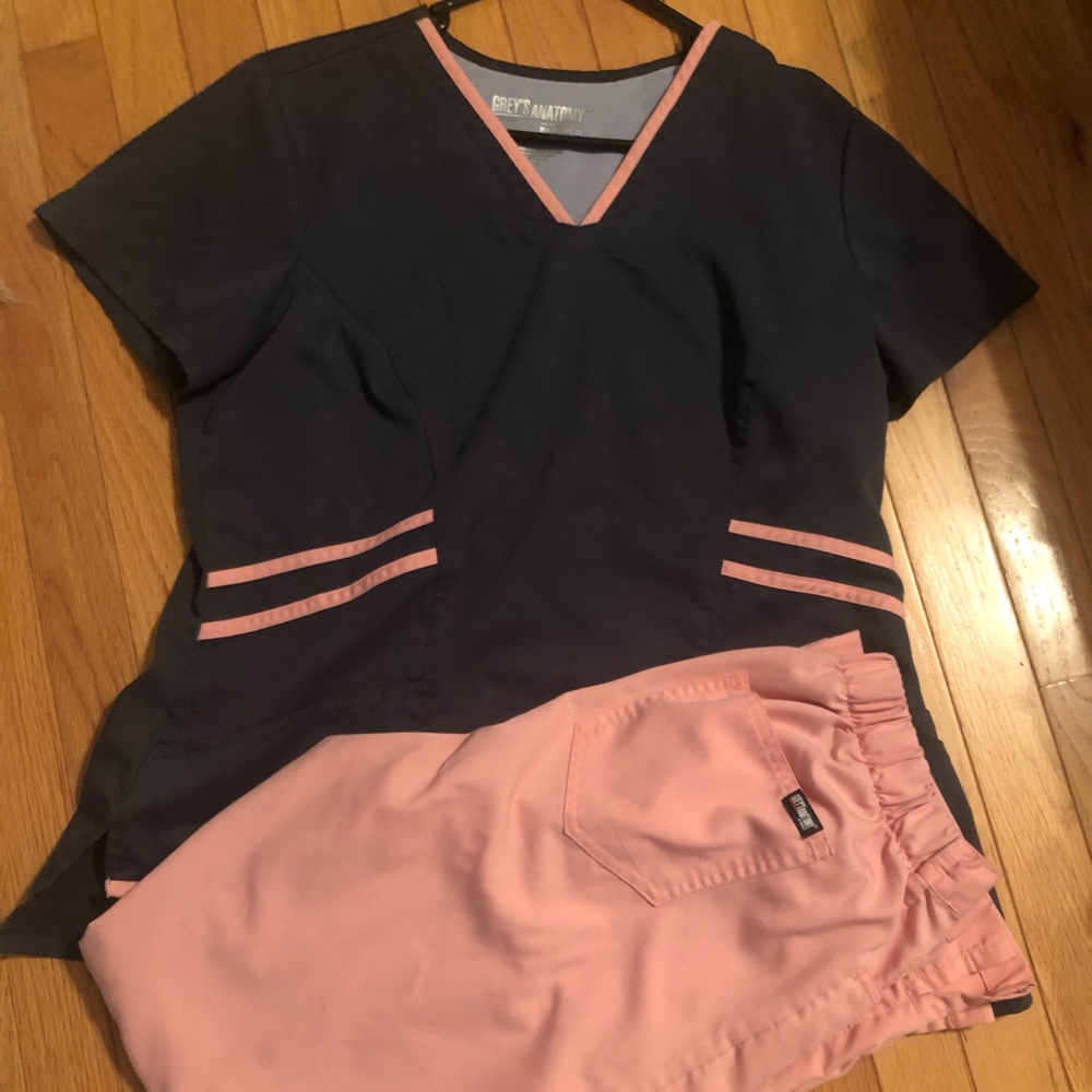 Greys anatomy scrub set